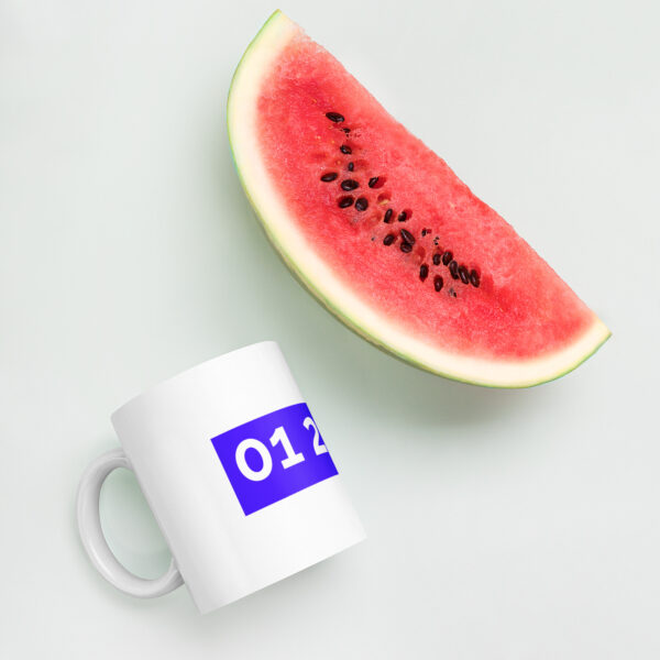 01 20 29 White glossy mug - Image 5